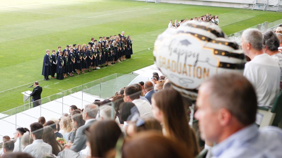 A Hali-stadionban zrta a tanvet a szombathelyi Bolyai (kpgalrival)