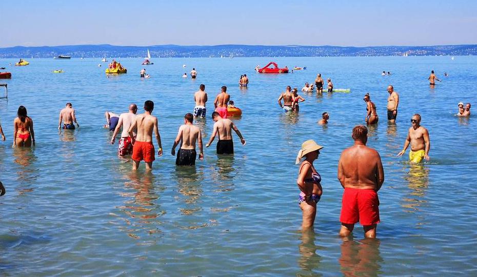 A Balaton vize terjesztheti a koront?