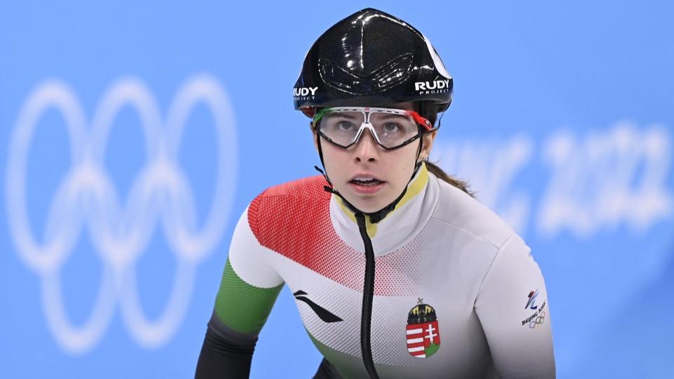 Jszapti Petra 500-on mr a negyeddntben, 1000 mteren Liuk s Krueger egyniben kezd