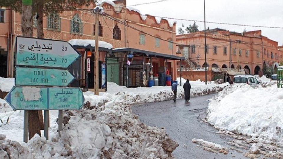 Marokkban a hatalmas havazs okoz komoly gondokat