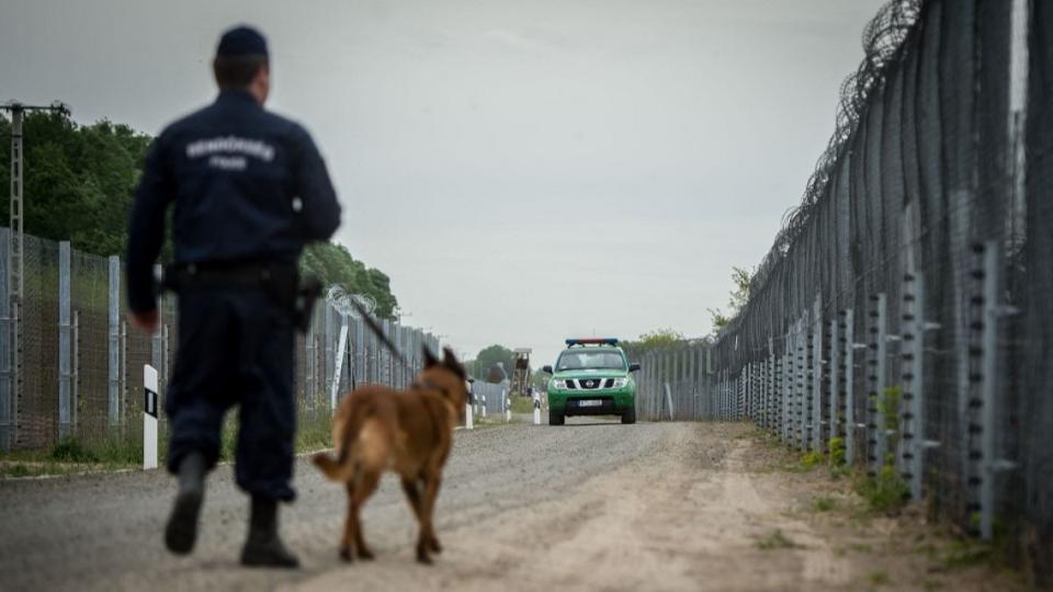 Ezernl is tbb migrnst fogtak el 24 ra alatt a magyar rendrk