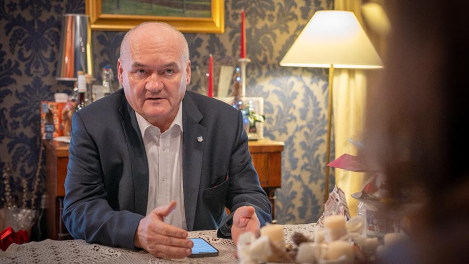 Hende Csaba: rjen vget az esztelen ldkls!