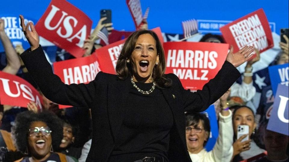 Egy piszkos trkkel mgis Kamala Harris lehet az elnk