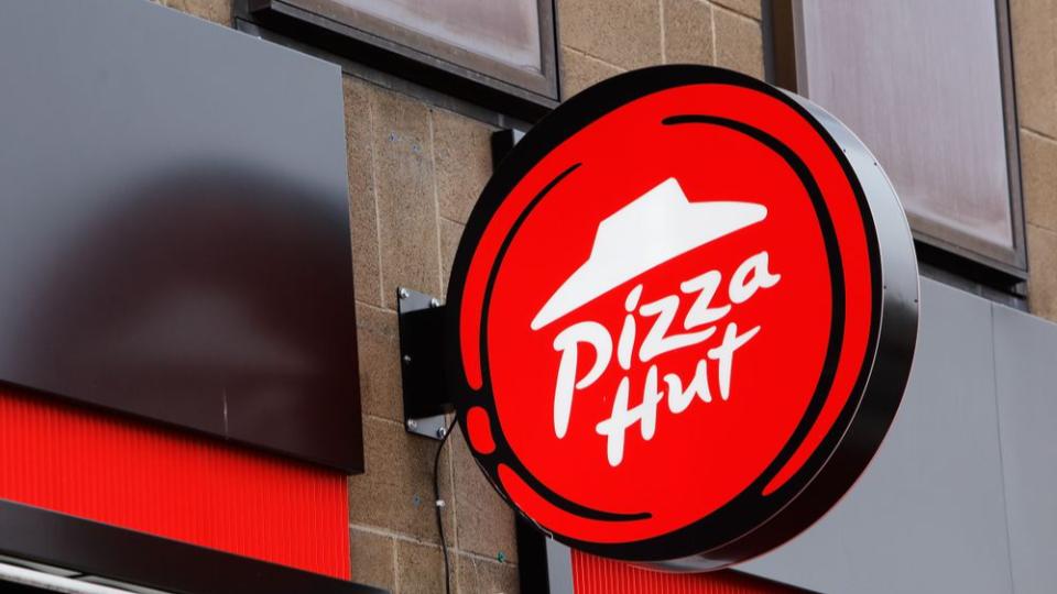 Forradalmi jtst gr s j ttermeket nyit a Pizza Hut – mutatjuk, hol