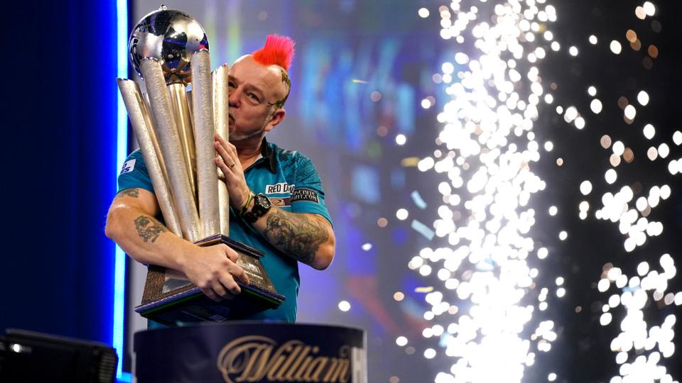 A kgy odamart: Peter Wright nyerte a darts-vb-t!
