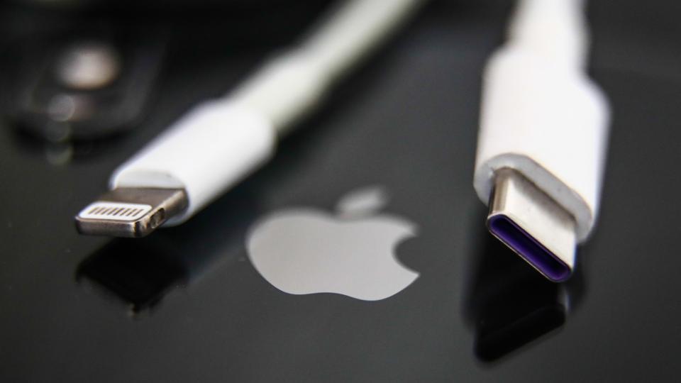 Dnttt az EU: 2024-tl az iPhone-okba is ktelez lesz USB-C-csatlakozt rakni
