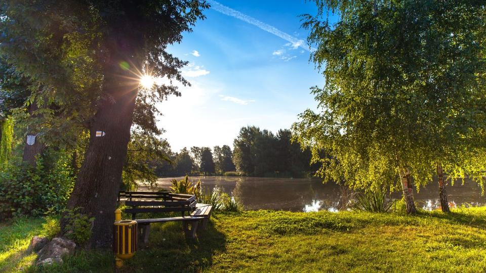 Megllthatatlanul tombol a szeptemberi nyr, kiadtk a figyelmeztetst