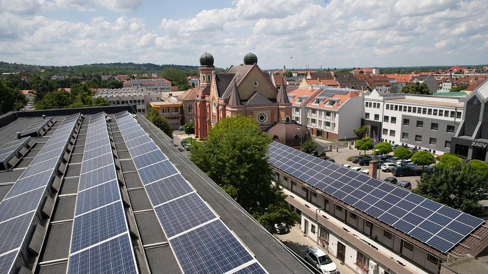 Nagyot erst a napenergiban Zalaegerszeg