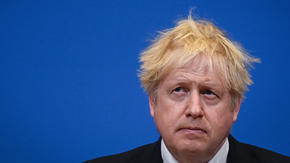 A brit sajt szerint cstrtkn benyjthatja lemondst Boris Johnson