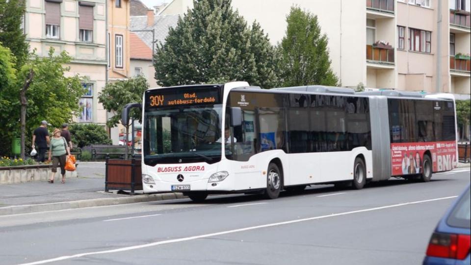 Blaguss: mdosulnak a buszmenetrendek Szombathelyen janur 9-tl
