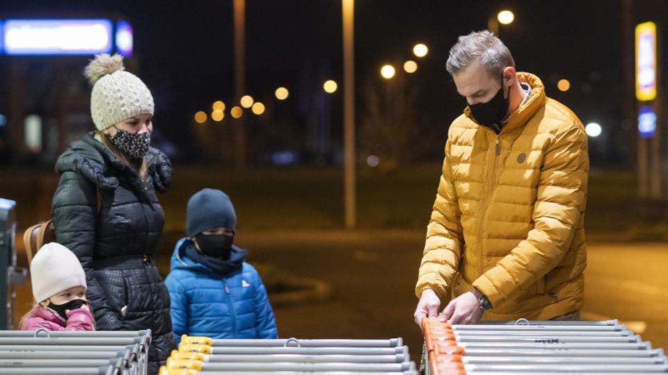 Fontos bejelentst tett egy npszer hazai ruhzlnc a SZP-krtykrl
