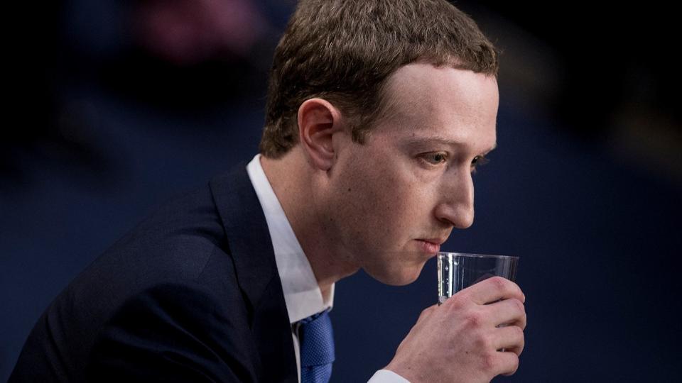 Zuckerberg kitlalt: az FBI figyelmeztette ket, majd korltoztk Biden finak laptop-sztorijt az amerikai vlasztsok eltt