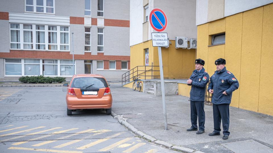 Emberletekbe is kerlhet a szablytalan parkols