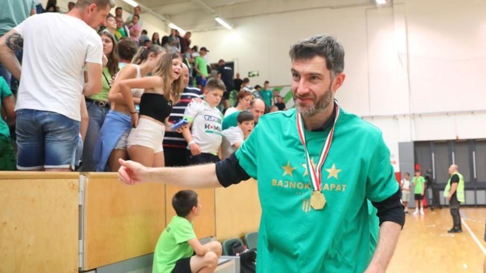 Futsal: tvozik a Haladstl, az orszgbl a spanyol sikeredz, Juanra mester